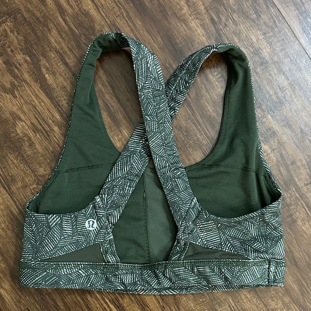 Lululemon Athletica Dark Green Patterned Sports Bra